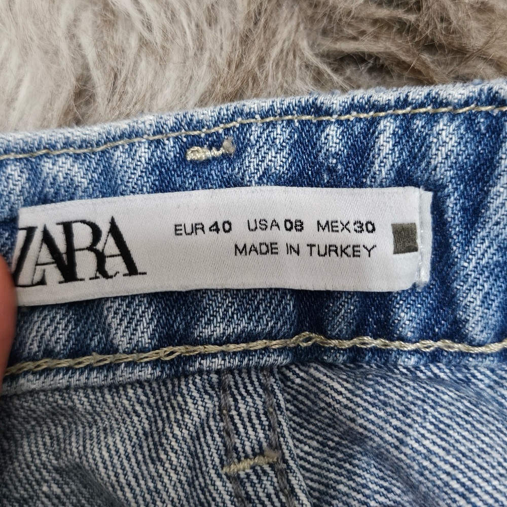 Zara Medium Wash Distressed Ripped Mom Jeans Denim Collection - Picture 2 of 4